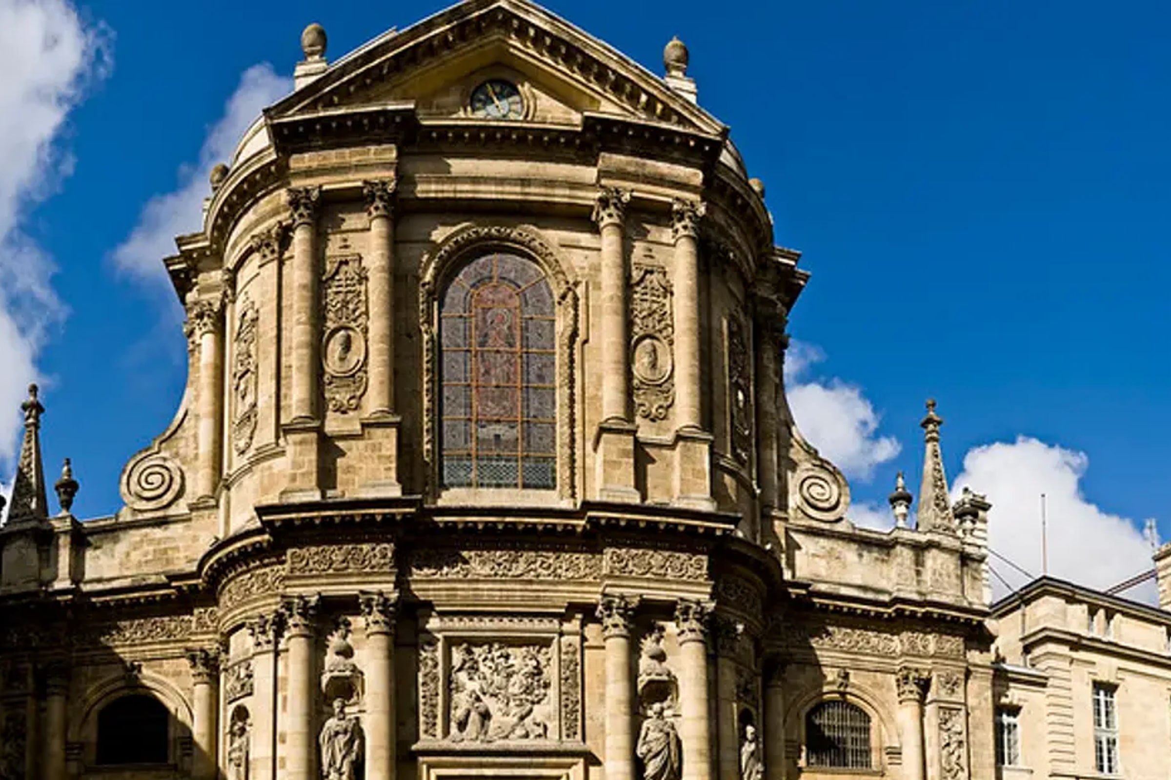 Bordeaux Center Tour